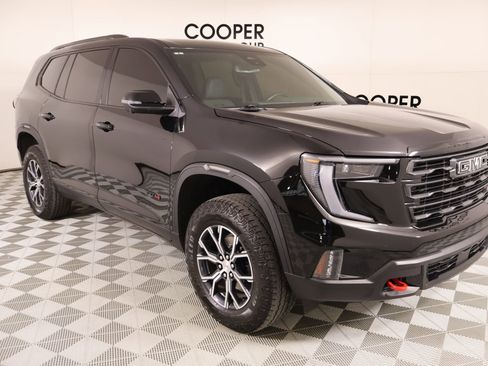 Used 2025 GMC Acadia AT4 AWD/4WD image 1