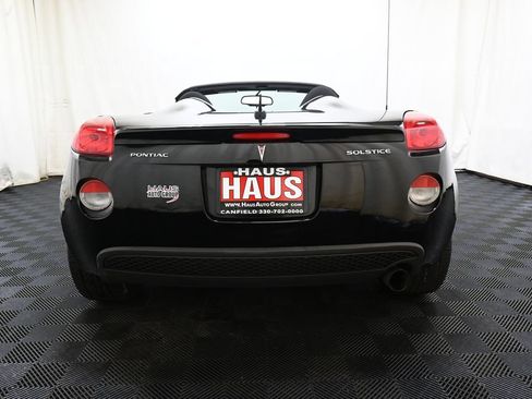 Used 2008 Pontiac Solstice Convertible w/ Preferred Package RWD image 11