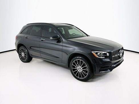 Certified 2022 Mercedes-Benz GLC 300 image 1