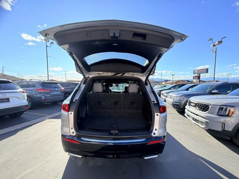 Used 2022 Buick Enclave Premium image 26