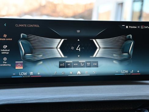 Used 2025 BMW 330i 330i Sedan image 31