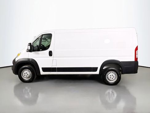 Used 2025 RAM ProMaster 2500 w/ Safety Group image 4