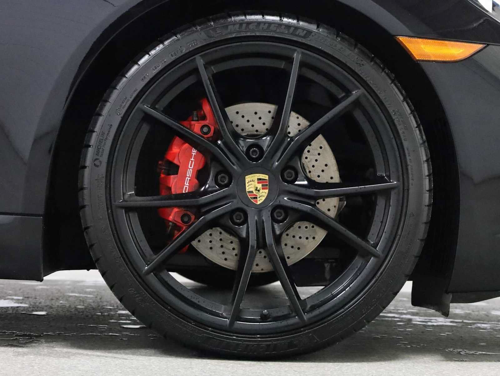 Used 2019 Porsche 718 Cayman GTS RWD image 12