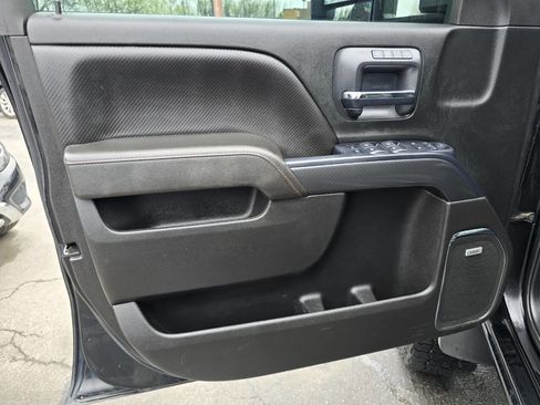 Used 2018 GMC Sierra 2500 SLT w/ All Terrain HD Package image 24