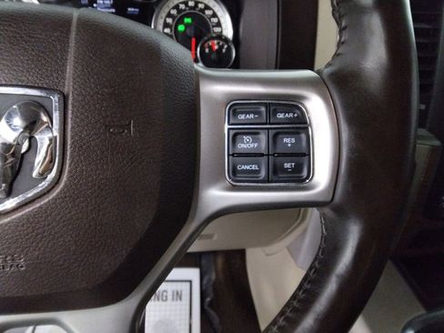 Used 2017 RAM 1500 Laramie w/ Convenience Group image 12