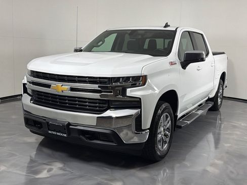 Used 2019 Chevrolet Silverado 1500 LT w/ All-Star Edition AWD/4WD image 10