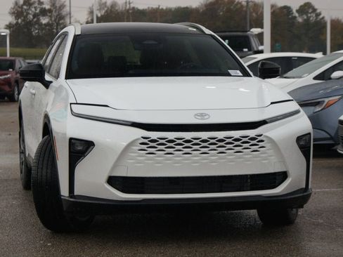 New 2026 Toyota Crown Signia image 18