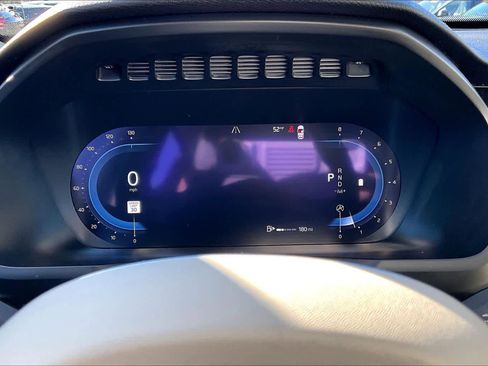 Certified 2024 Volvo XC90 B6 Plus image 24