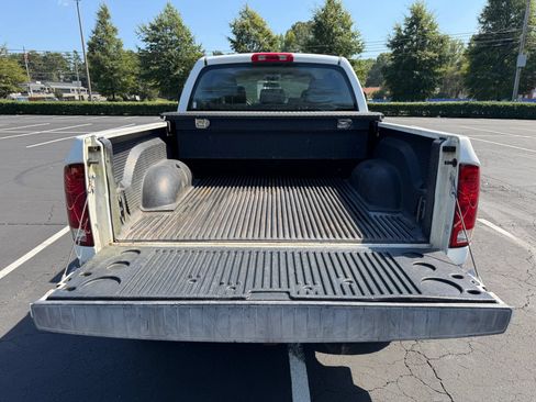 Used 2006 Dodge Ram 2500 Truck SLT AWD/4WD image 9