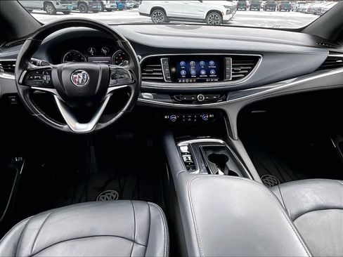 Used 2023 Buick Enclave Essence w/ Experience Buick Package image 21