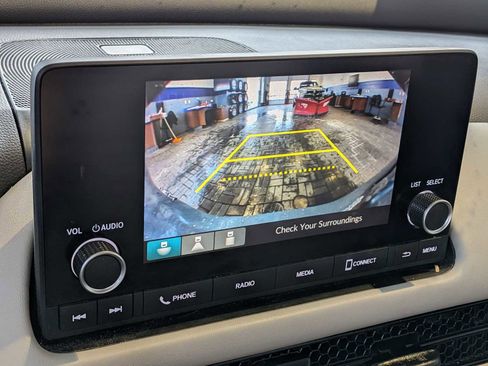 Certified 2023 Honda HR-V LX image 26