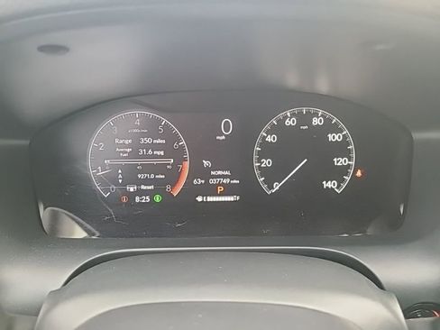 Used 2023 Honda HR-V LX image 14