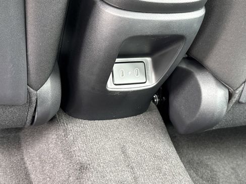 New 2026 Hyundai Elantra SE FWD image 13
