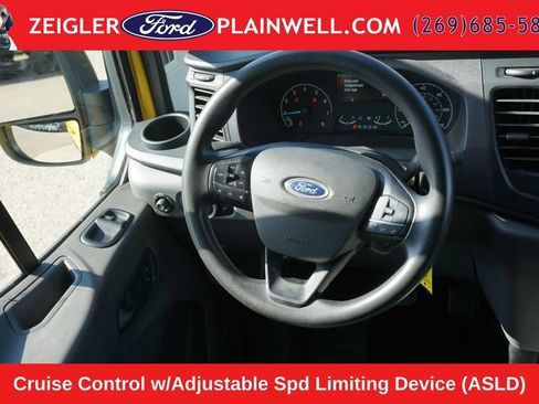 Used 2022 Ford Transit 250 148 High Roof Extended w/ Parcel Delivery Package RWD image 13