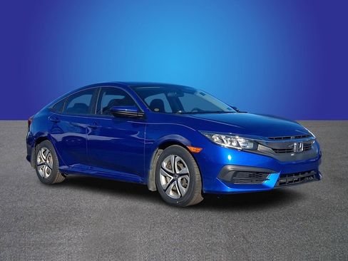 Used 2018 Honda Civic LX image 3