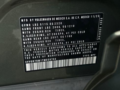 New 2026 Volkswagen Tiguan SE R-Line image 33