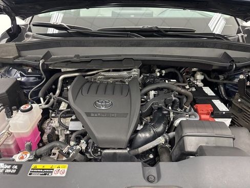 Used 2024 Toyota Grand Highlander XLE image 41