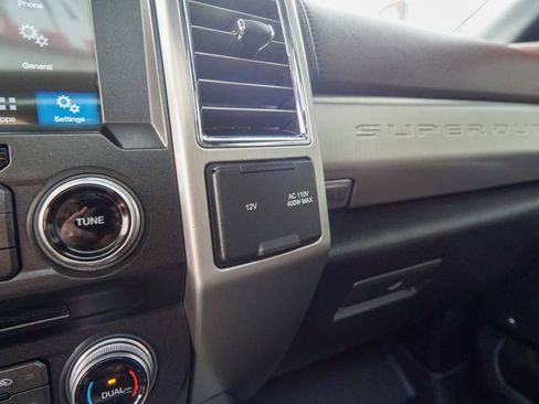 Used 2017 Ford F350 Platinum w/ Platinum Ultimate Package image 26