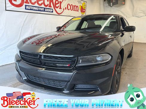 Used 2023 Dodge Charger SXT image 1