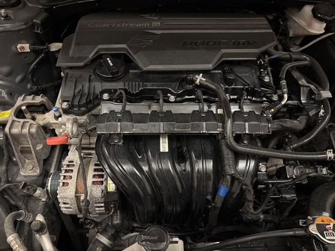 Used 2024 Hyundai Elantra SEL image 22