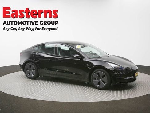 Used 2023 Tesla Model 3 Standard Range image 42