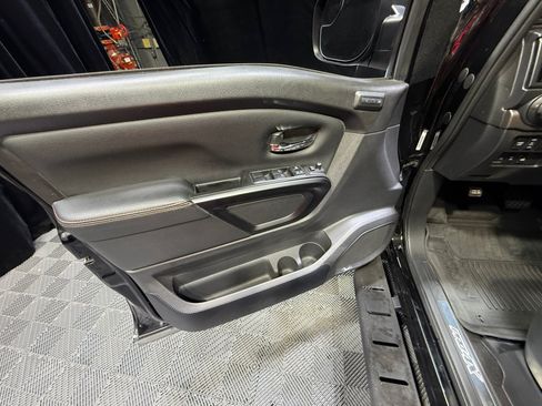 Certified 2024 Nissan Titan PRO-4X w/ Pro-4x Convenience Package AWD/4WD image 13