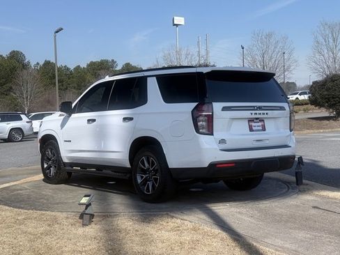 Used 2022 Chevrolet Tahoe Z71 w/ Luxury Package image 5