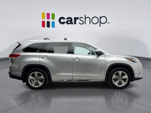 Used 2018 Toyota Highlander Limited image 6