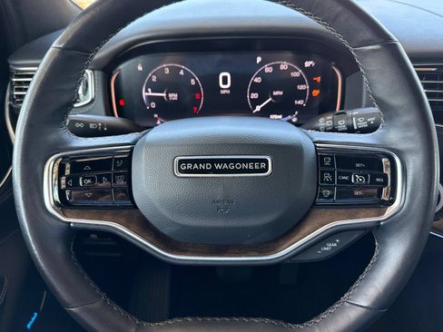 Used 2024 Jeep Grand Wagoneer L 4WD image 37