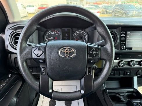 Used 2020 Toyota Tacoma SR w/ SR Convenience Package RWD image 31