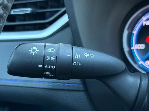 Used 2021 Toyota RAV4 XSE image 31