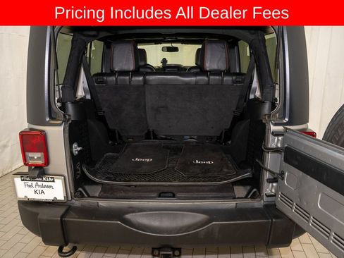 Used 2018 Jeep Wrangler Unlimited Sport S AWD/4WD image 5
