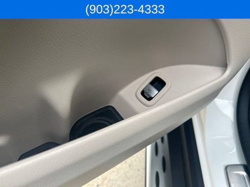 Used 2026 Mercedes-Benz GLC 300 image 22