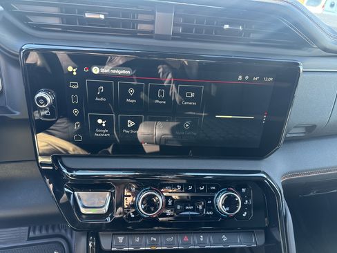 New 2026 GMC Sierra 2500 AT4 image 24