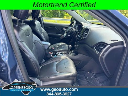 Used 2019 Jeep Cherokee Limited AWD/4WD image 16
