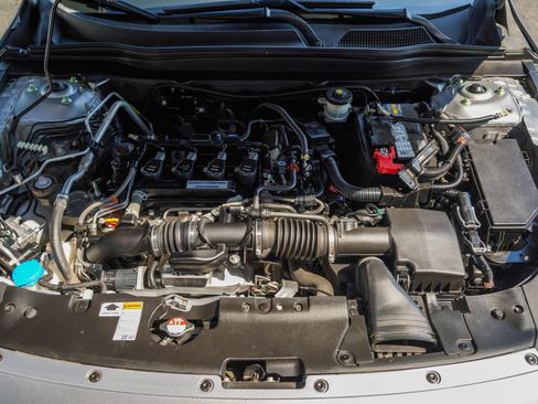 Used 2020 Honda Accord Sport image 32