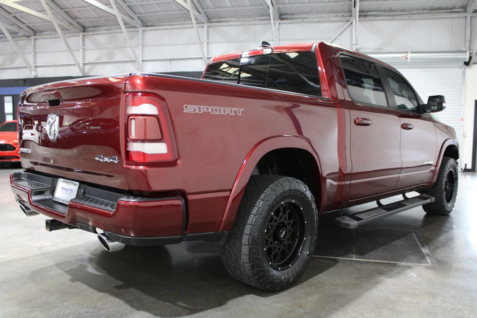 Used 2020 RAM 1500 Laramie w/ Sport Appearance Package AWD/4WD image 11