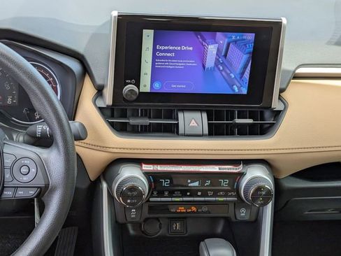 Used 2025 Toyota RAV4 XLE image 11