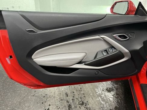Certified 2022 Chevrolet Camaro LT RWD image 21
