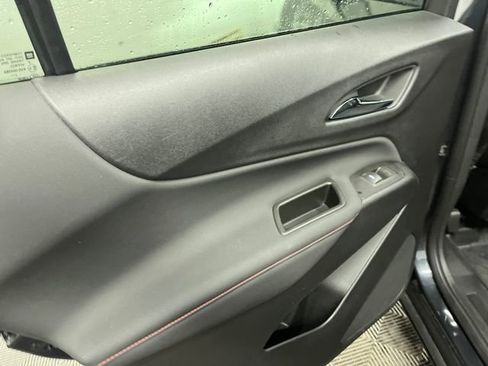 Used 2023 Chevrolet Equinox RS w/ LPO, Floor Liner Package image 21