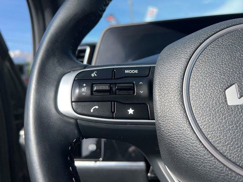 Used 2023 Kia Sportage X-Line w/ X-Line Premium Package AWD/4WD image 30