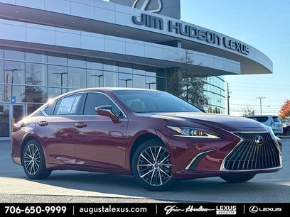 New 2025 Lexus ES 350 w/ Premium Package