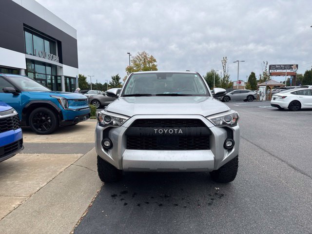 Used 2023 Toyota 4Runner SR5 Premium w/ Moonroof Package RWD image 8