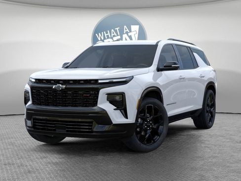 New 2026 Chevrolet Traverse RS w/ LPO, Floor Liner Package AWD/4WD image 6