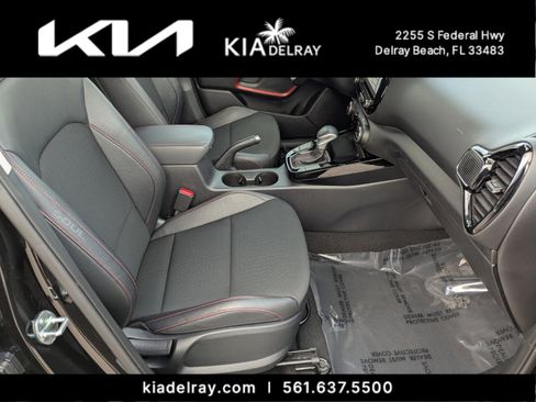 Used 2023 Kia Soul GT-Line image 32