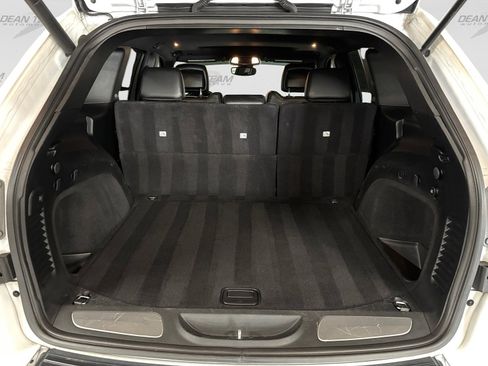 Used 2018 Jeep Grand Cherokee Limited AWD/4WD image 17