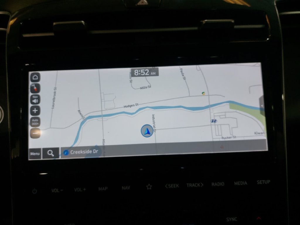 Used 2022 Hyundai Tucson Limited w/ Cargo Package FWD image 22