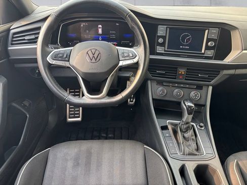 Used 2023 Volkswagen Jetta Sport FWD image 15