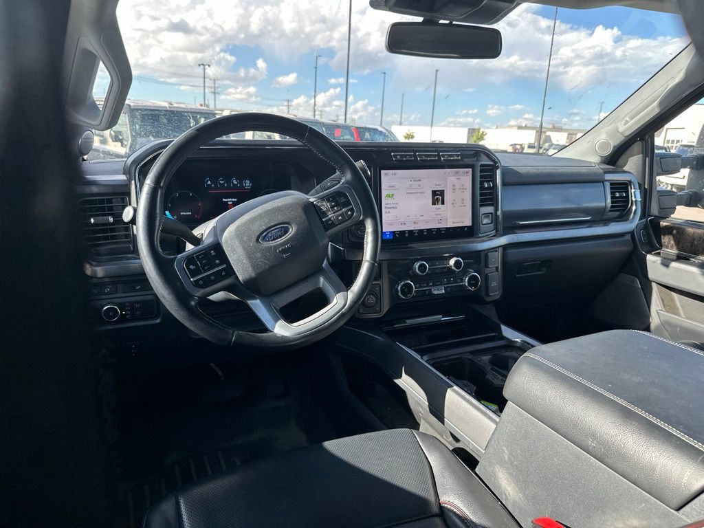 Used 2024 Ford F250 Lariat w/ Lariat Ultimate Package AWD/4WD image 9