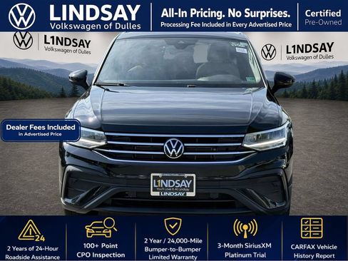 Used 2024 Volkswagen Tiguan SE w/ Panoramic Sunroof Package AWD/4WD image 3
